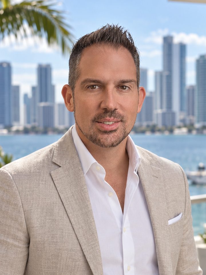 Manuel Escotet, principal broker of Luma International Realty